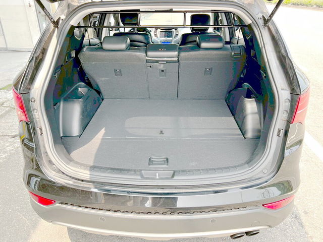 HYUNDAI現代 SANTA FE  第3張相片