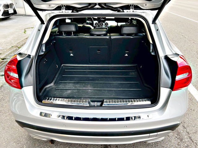 M-BENZ賓士 GLA200  第6張相片
