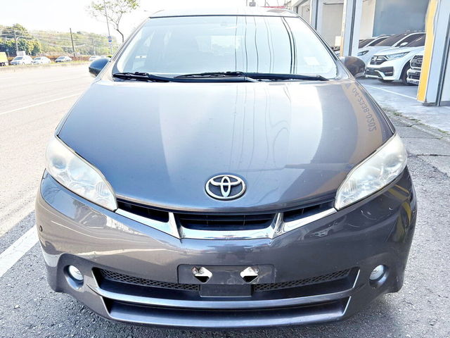TOYOTA豐田 WISH  第5張相片