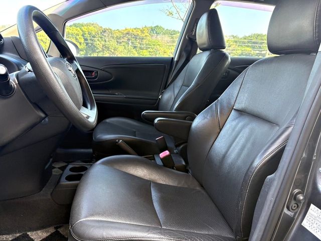 TOYOTA豐田 WISH  第8張相片