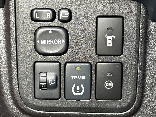 TOYOTA豐田 WISH  第11張相片