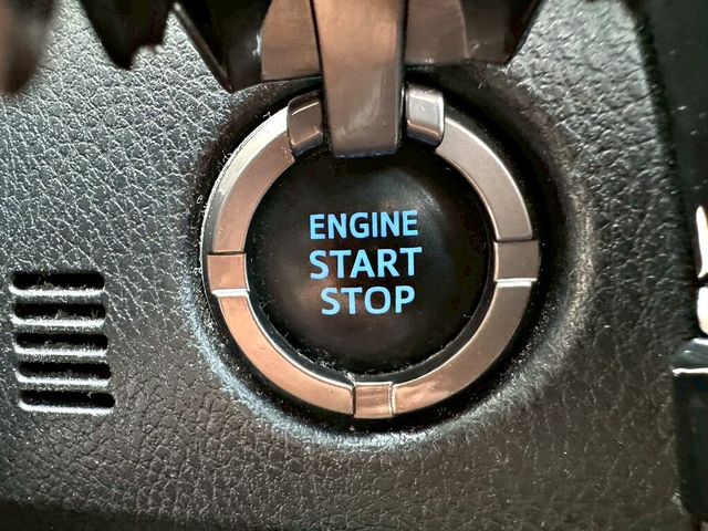 TOYOTA豐田 ALTIS  第7張相片