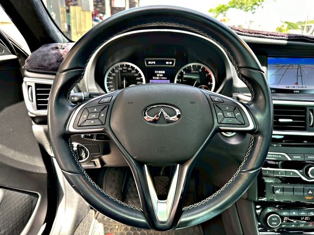 INFINITI無限 Q30  第8張相片
