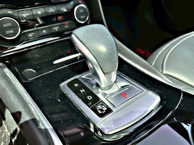 INFINITI無限 Q30  第16張相片
