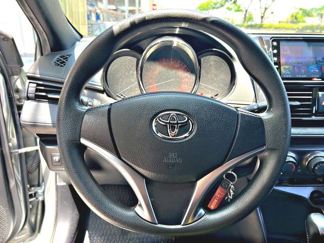 TOYOTA豐田 YARIS  第7張相片