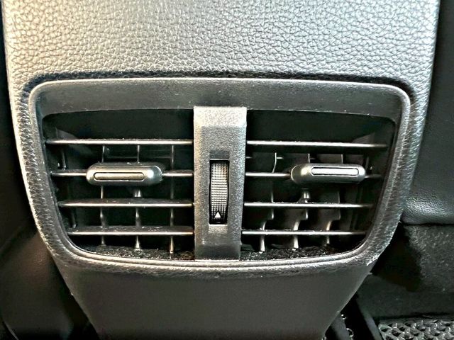 TOYOTA豐田 ALTIS  第16張相片