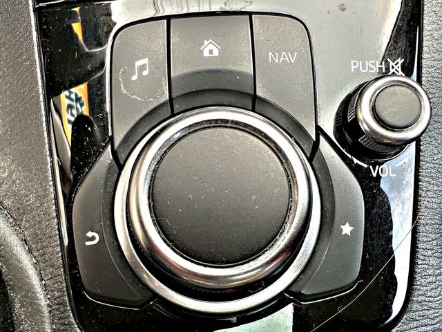 MAZDA馬自達 MAZDA 3  第16張相片