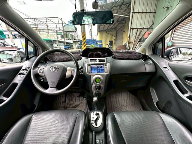 TOYOTA豐田 YARIS  第6張相片