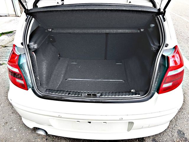 BMW寶馬 120I  第4張相片