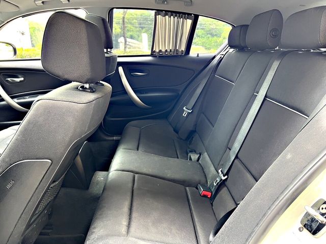 BMW寶馬 120I  第16張相片