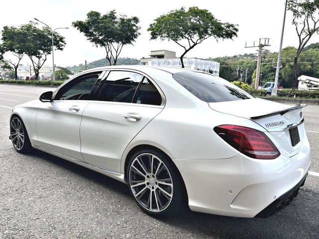 M-BENZ賓士 C200  第2張相片