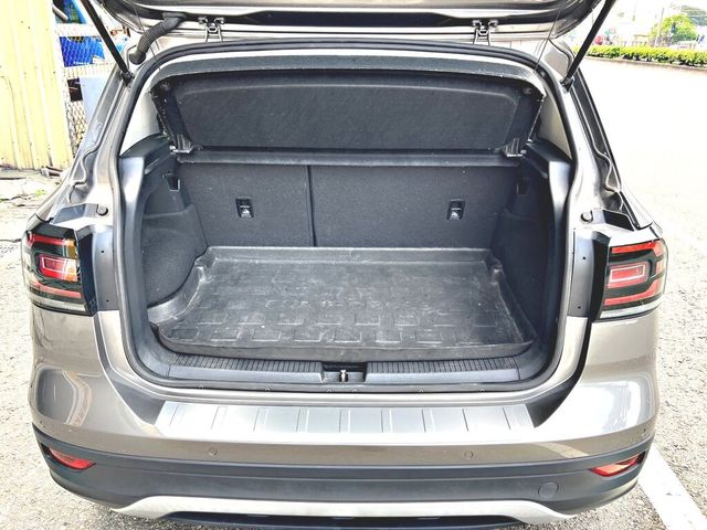 VOLKSWAGEN福斯 T-CROSS  第4張相片