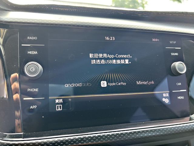VOLKSWAGEN福斯 T-CROSS  第13張相片