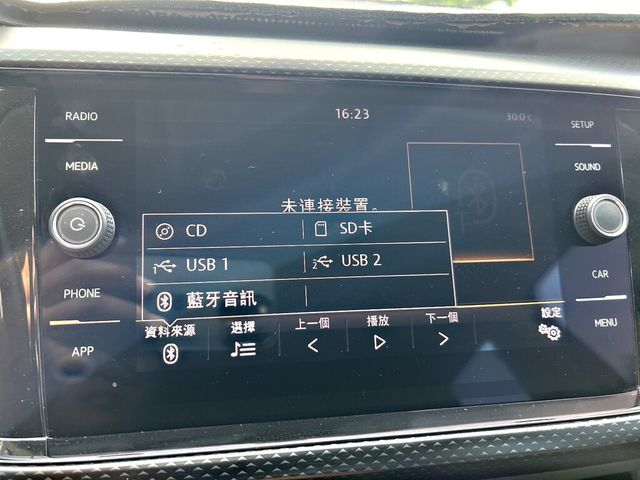 VOLKSWAGEN福斯 T-CROSS  第14張相片