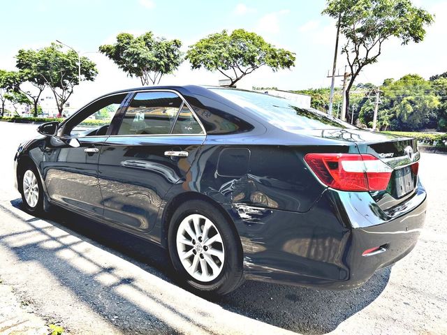 TOYOTA豐田 CAMRY  第2張相片