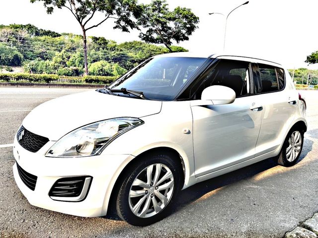 SUZUKI鈴木 SWIFT  第1張相片
