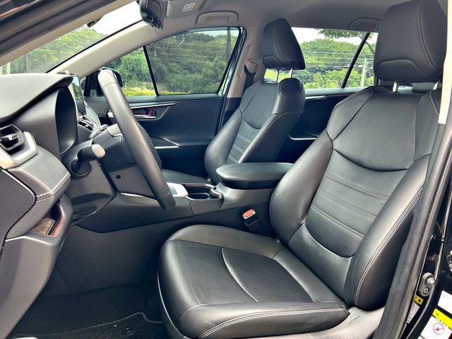 TOYOTA豐田 RAV4  第7張相片