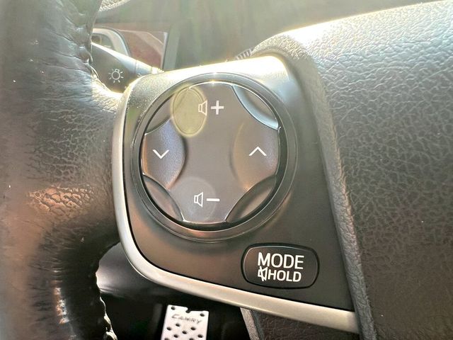 TOYOTA豐田 CAMRY  第8張相片