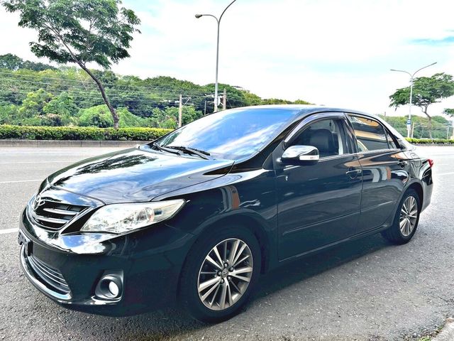 TOYOTA豐田 ALTIS  第1張相片