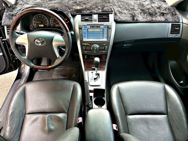TOYOTA豐田 ALTIS  第6張相片