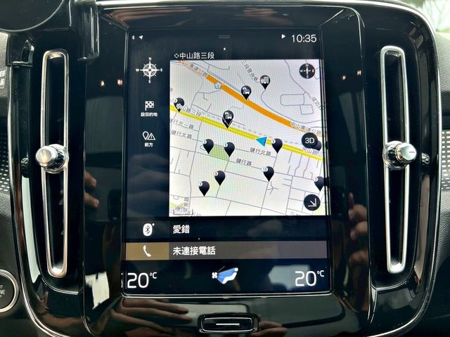 VOLVO富豪 XC40  第15張相片