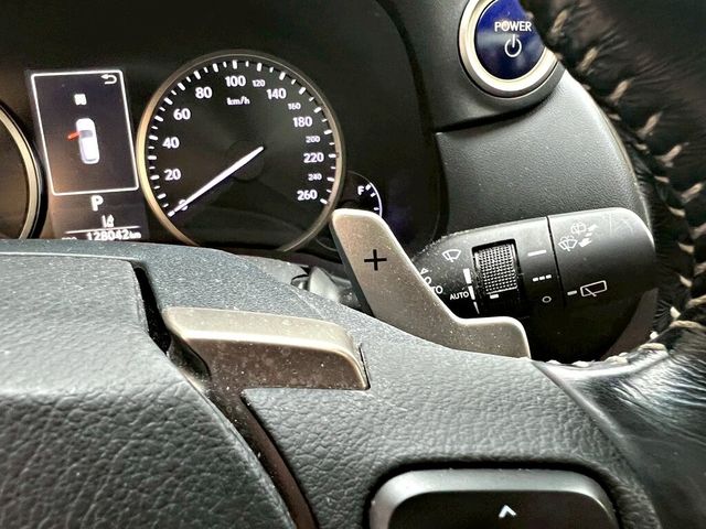 LEXUS凌志 NX300H  第12張相片