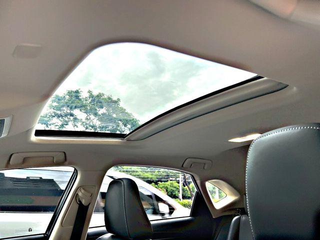 LEXUS凌志 NX300H  第18張相片