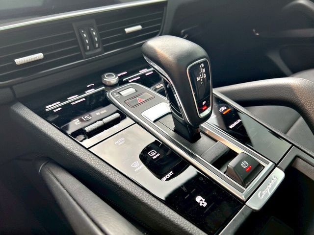 PORSCHE保時捷 CAYENNE  第14張相片