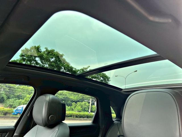 PORSCHE保時捷 CAYENNE  第15張相片