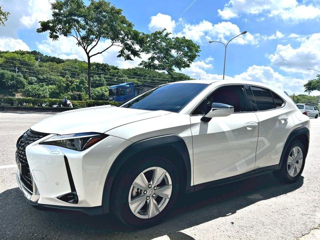 LEXUS凌志 UX250H  第1張相片