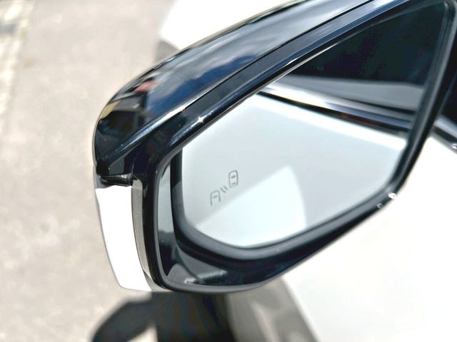 LEXUS凌志 UX250H  第6張相片