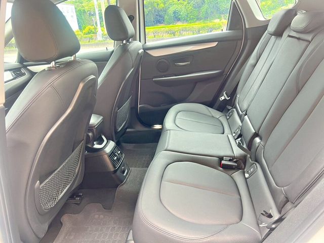 BMW寶馬 218D  第5張相片