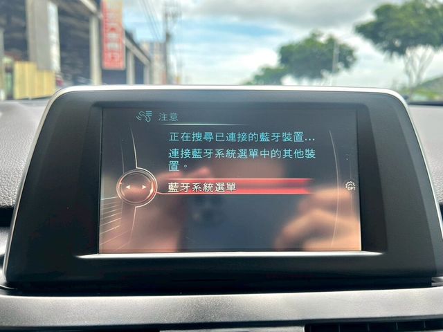 BMW寶馬 218D  第16張相片
