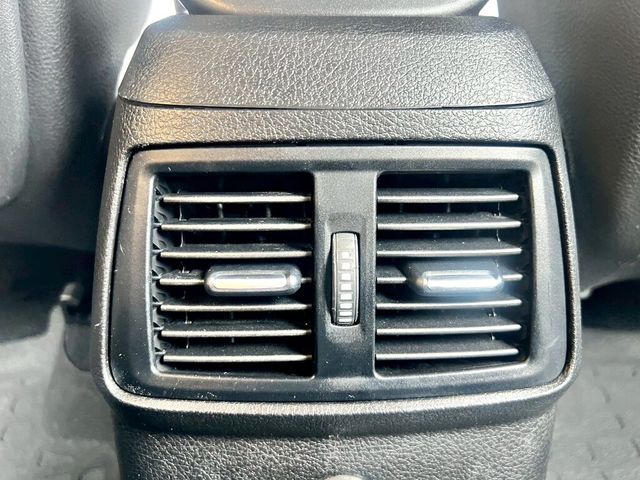 BMW寶馬 218D  第19張相片