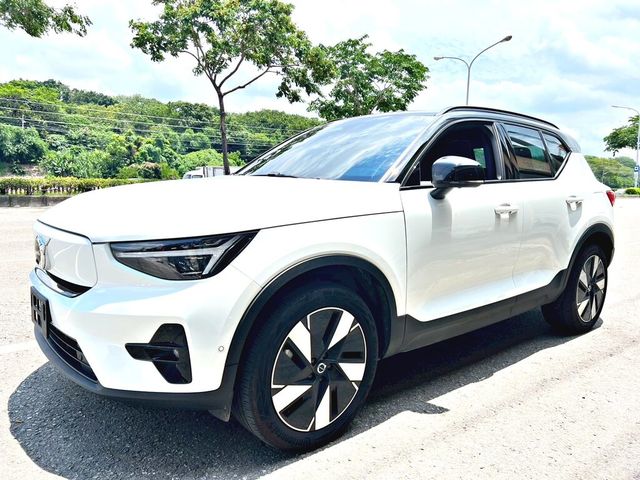 VOLVO富豪 XC40  第1張相片