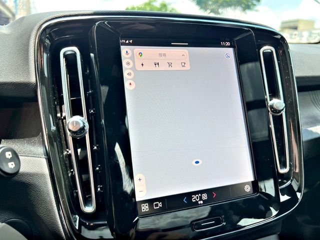 VOLVO富豪 XC40  第11張相片