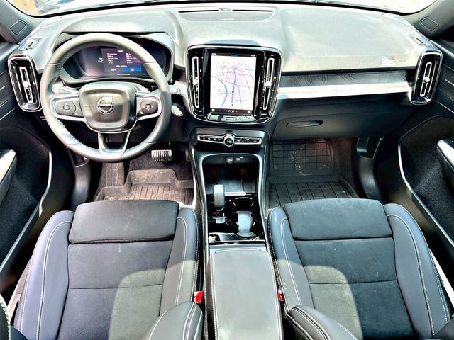 VOLVO富豪 XC40  第20張相片