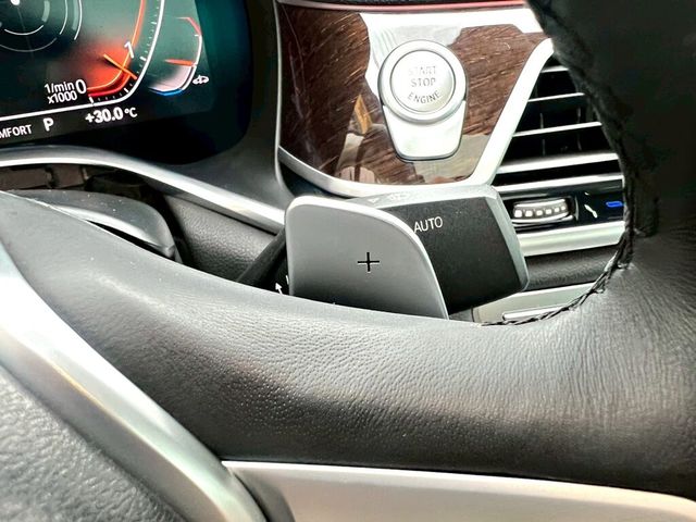 BMW寶馬 730D  第13張相片