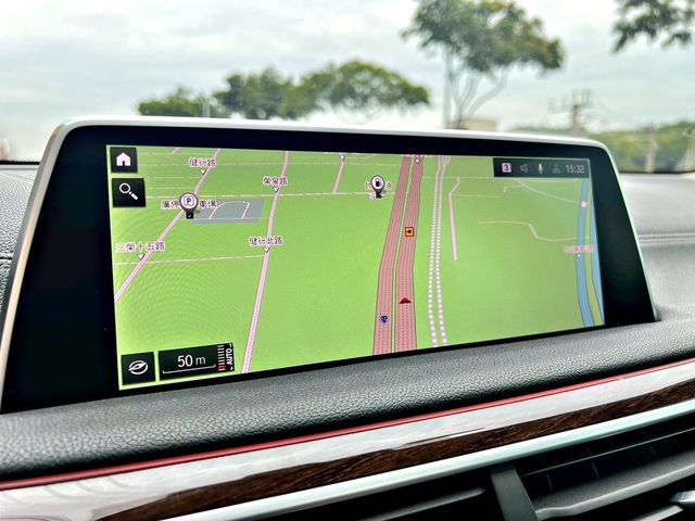 BMW寶馬 730D  第14張相片