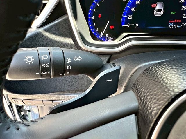 TOYOTA豐田 COROLLA SPORT  第11張相片