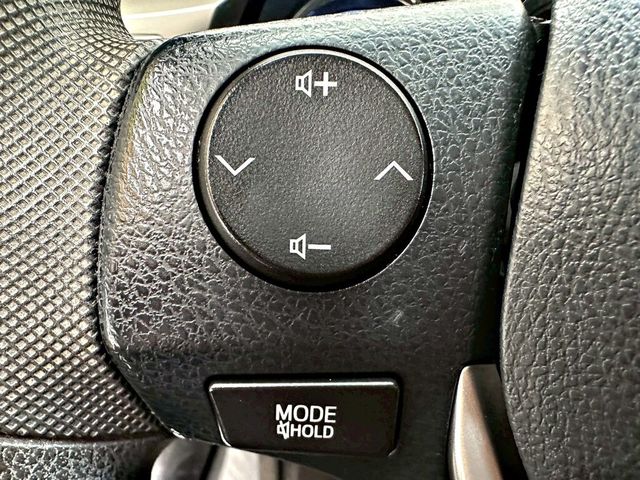 TOYOTA豐田 ALTIS  第6張相片