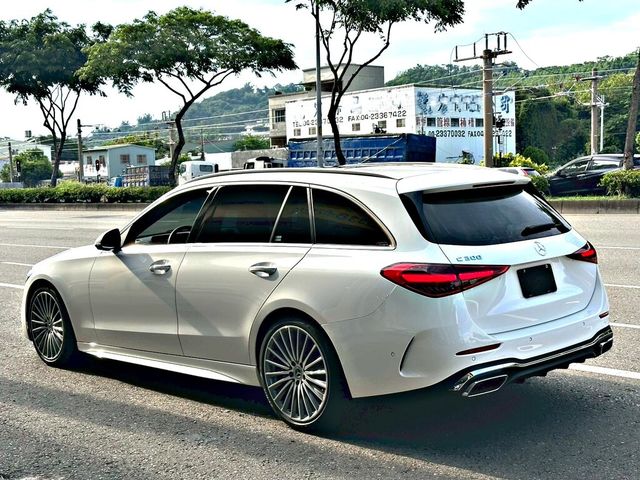 M-BENZ賓士 C300  第2張相片