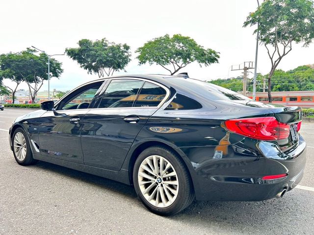 BMW寶馬 520I  第2張相片