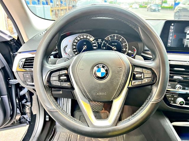 BMW寶馬 520I  第8張相片
