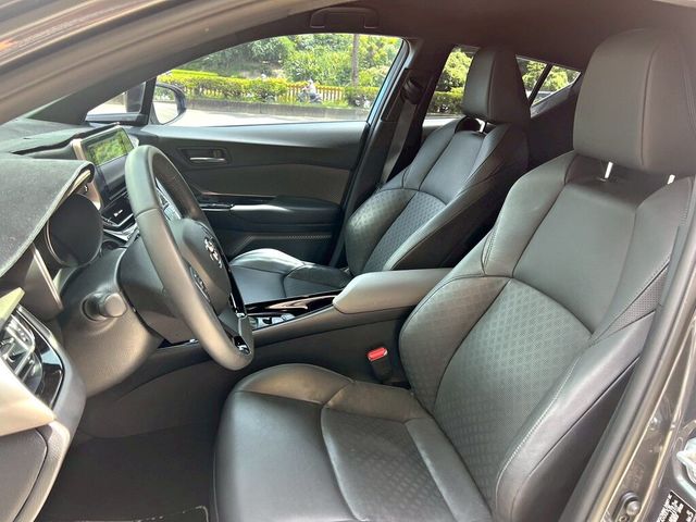 TOYOTA豐田 C-HR  第6張相片