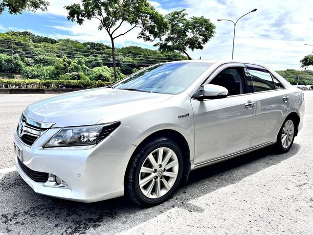 TOYOTA豐田 CAMRY HYBRID  第1張相片
