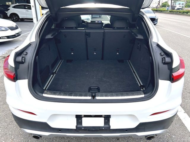 BMW寶馬 X4 XDRIVE30I  第3張相片