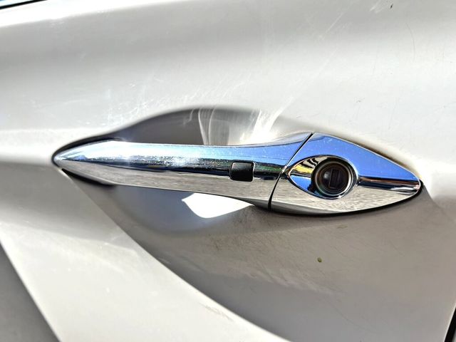 HYUNDAI現代 ELANTRA  第4張相片