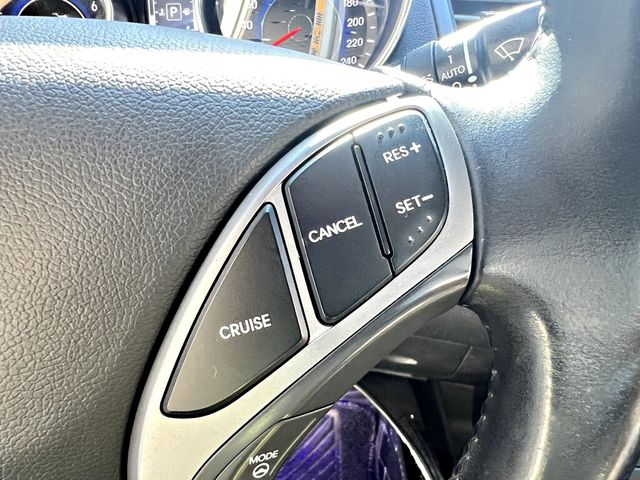 HYUNDAI現代 ELANTRA  第9張相片