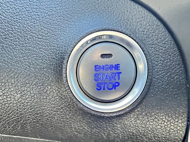 HYUNDAI現代 ELANTRA  第11張相片
